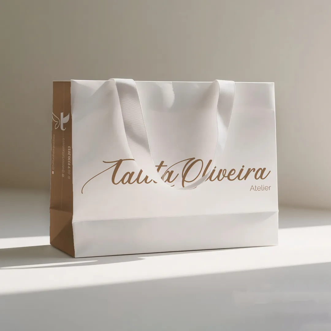 Sacola de papel personalizada média horizontal - C+C Gráfica